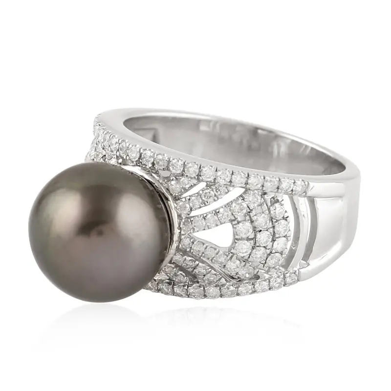 18K White Gold Tahitian Black Pearl Band Ring With Diamond Pavé 1