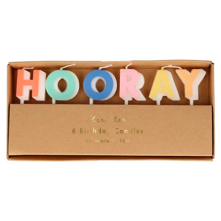 ‘Hooray’ Decorative Birthday Candle Set 1