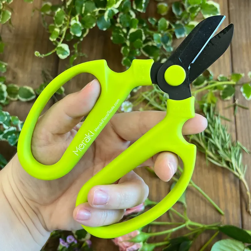 Meraki 6.7-Inch Pruning Shears – Viburnum Tone 1