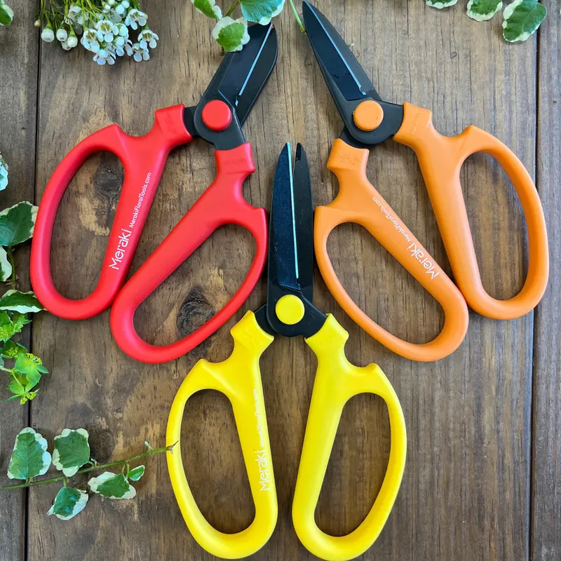 Summer-Inspired Meraki 3-Piece Garden Shear Set 1
